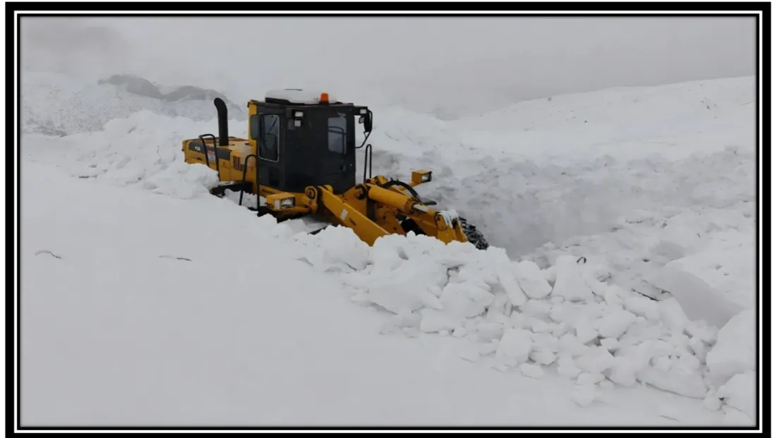 Elazığ’da 533 Köy Yolu Kar Nedeniyle Ulaşıma Kapalı!