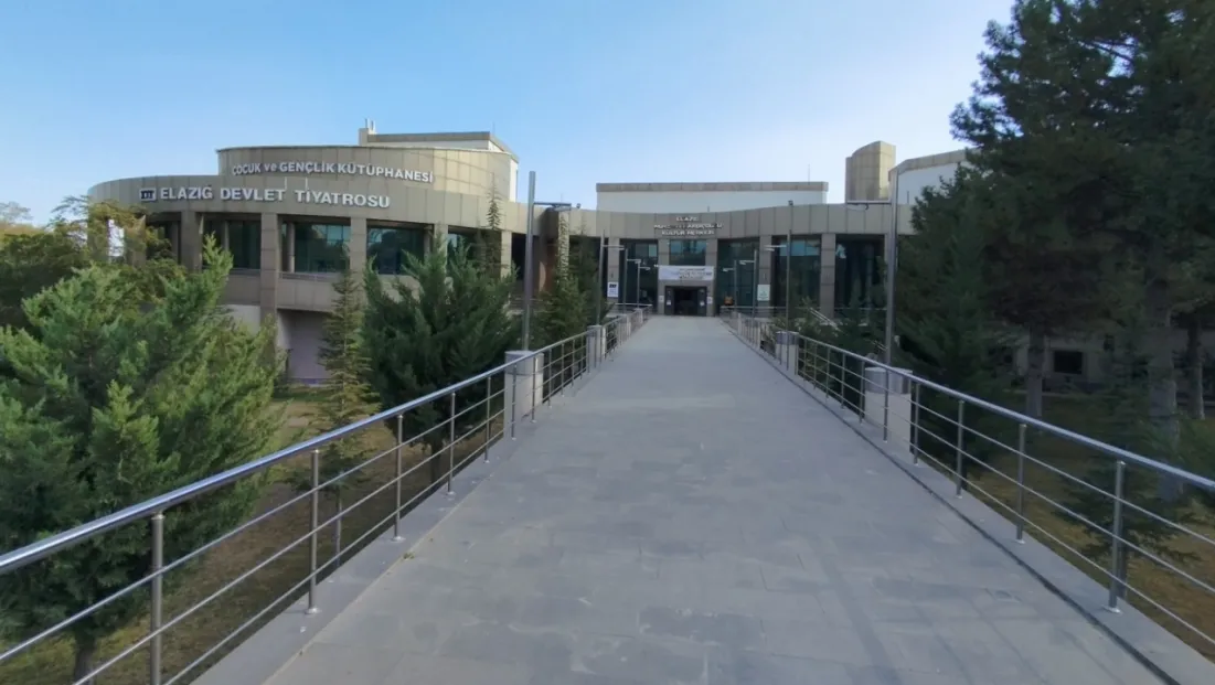 Nurettin Ardıçoğlu Kültür Merkezi’nde Komedi Rüzgarı Esecek