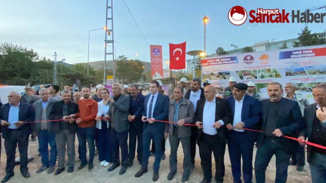 Arapgir Doğalgaz Meşalesi Yakarak  Doğalgaza Kavuşmasını Kutladı