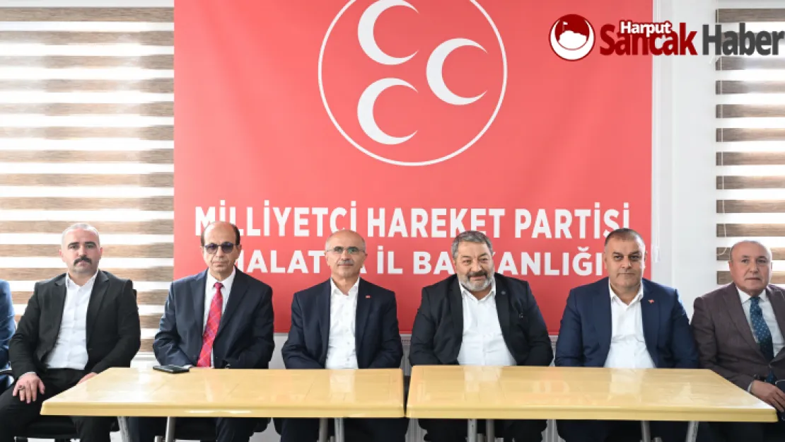 Başkan Er, Vatandaşlarla ve AK Parti ve MHP Teşkilatlarıyla Bayramlaştı