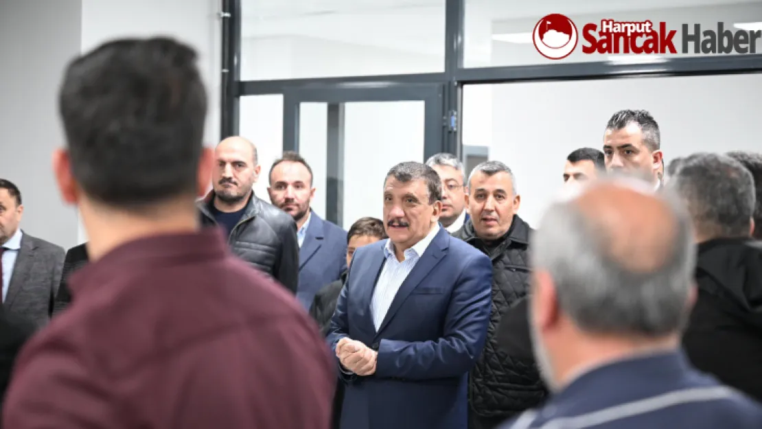 Başkan Gürkan Mezarlık İşleri Yeni Hizmet Binasında Personellerle Bir Araya Geldi