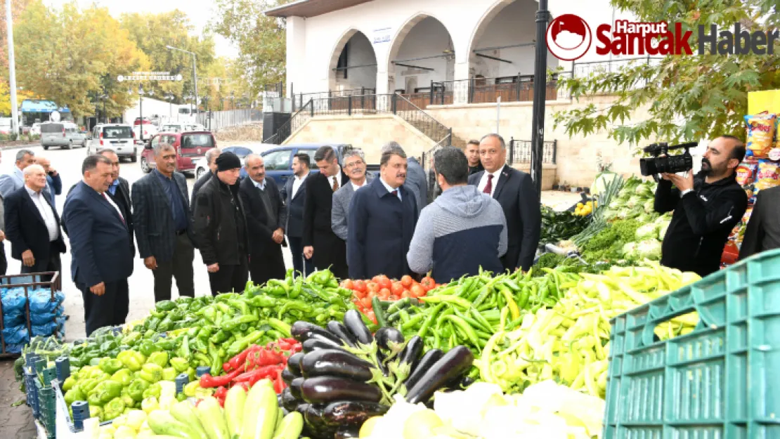 Başkan Gürkan, Yeşilyurt İlçesinde Esnaflarla Bir Araya Geldi