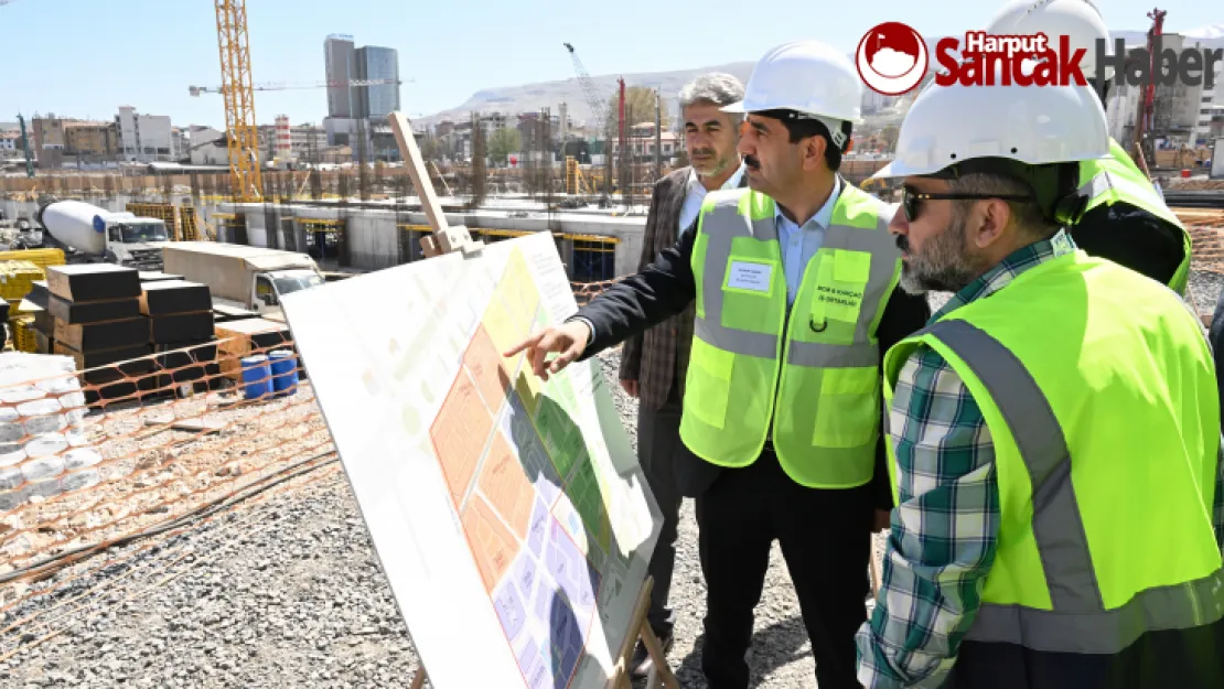 Başkan Taşkın, Bakırcılar Çarşısı'ndaki Çalışmaları Yerinde İnceledi