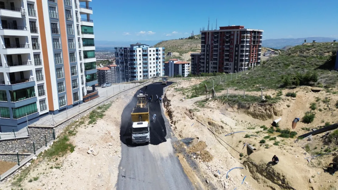 Battalgazi Belediyesi'nden Çamurlu ve Bulgurlu'ya Asfalt Hizmeti