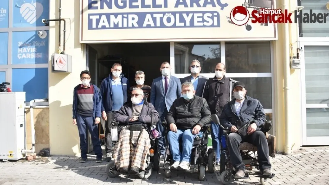 Büyükşehir Belediyesi Akülü Engelli Araçların Tamirini Yapıyor