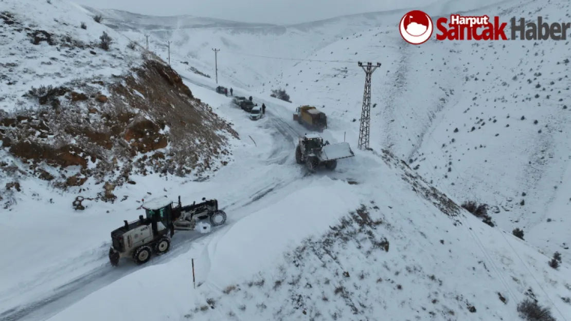 Büyükşehir Belediyesi Kardan Dolayı Kapanan Yolları Bir Bir Ulaşıma Açıyor