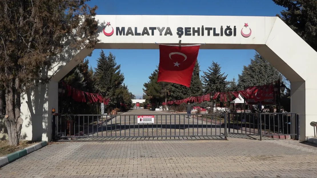 Büyükşehir Belediyesi Şehitlerin Aziz Hatıralarına Sahip Çıkıyor