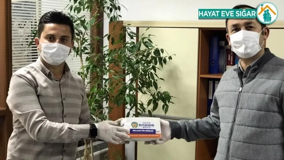 Büyükşehir Belediyesinden Vakıf Ve Derneklere Maske Yardımı