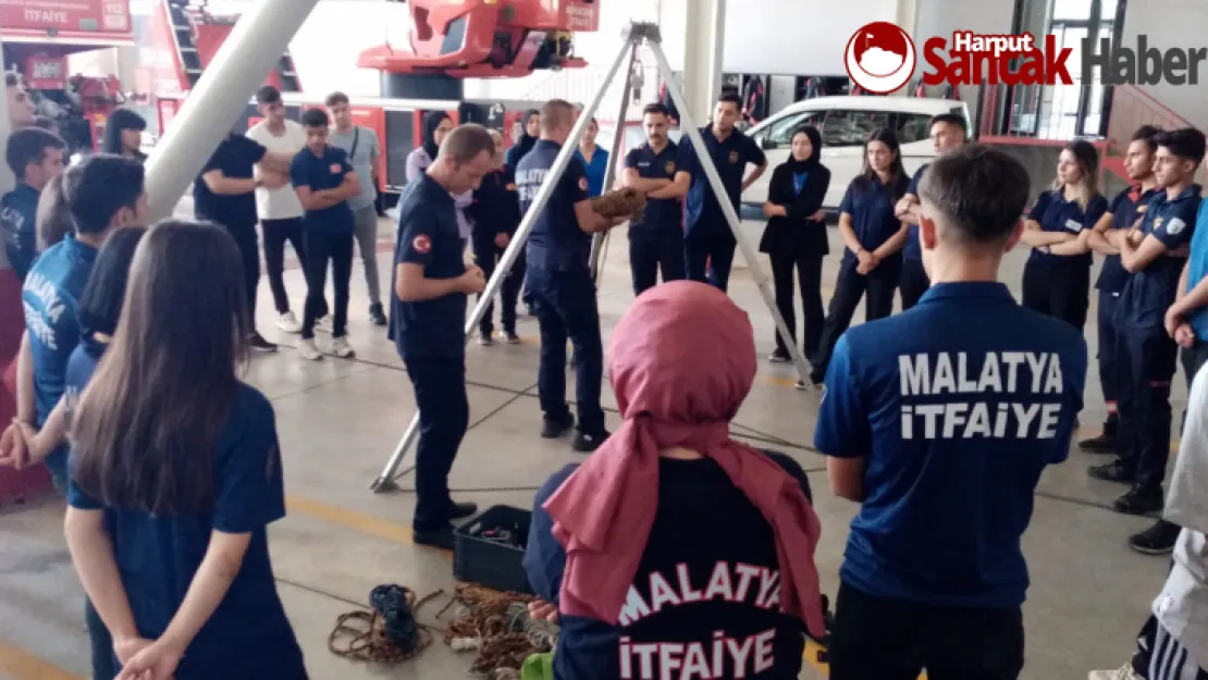 Büyükşehir İtfaiye'den Stajyer Öğrencilere Uygulamalı Eğitim