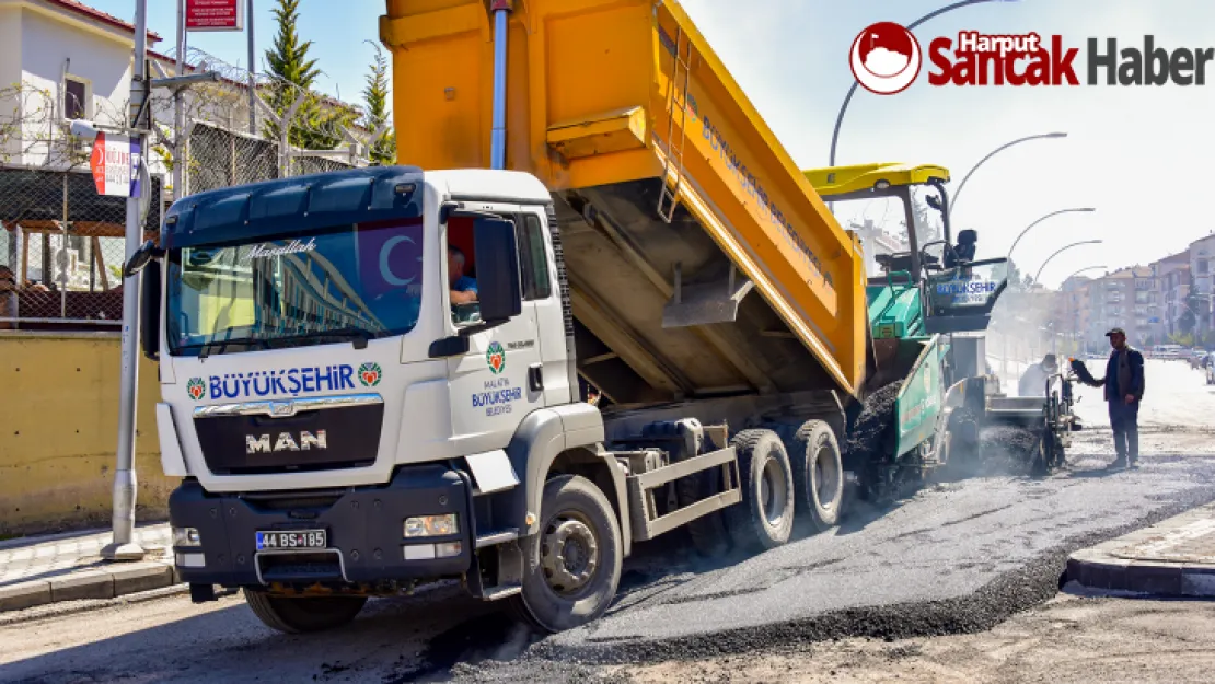 Büyükşehir Yıpranmış ve Bozulmuş Yolları Yeniliyor