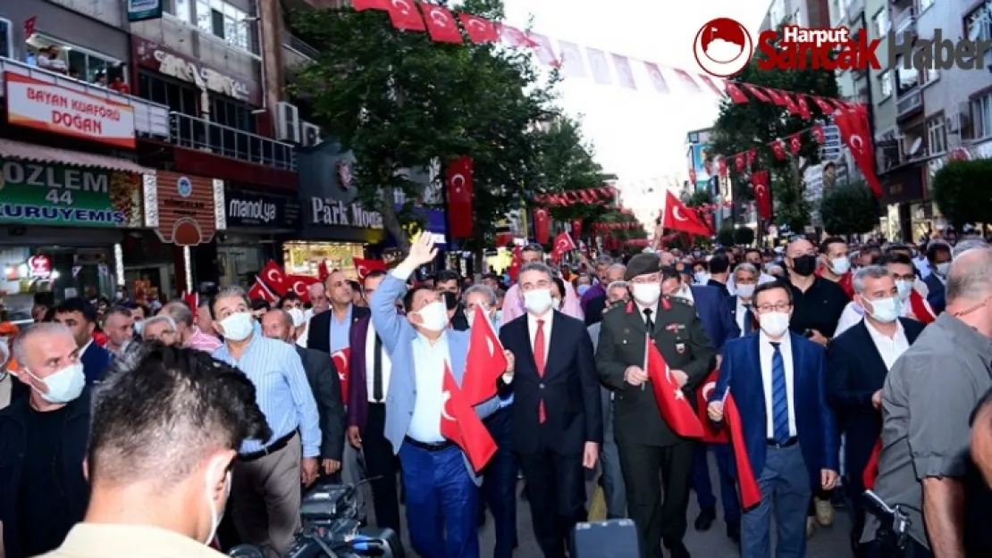 Demokrasi Bayramı Malatya'da coşkuyla kutlandı