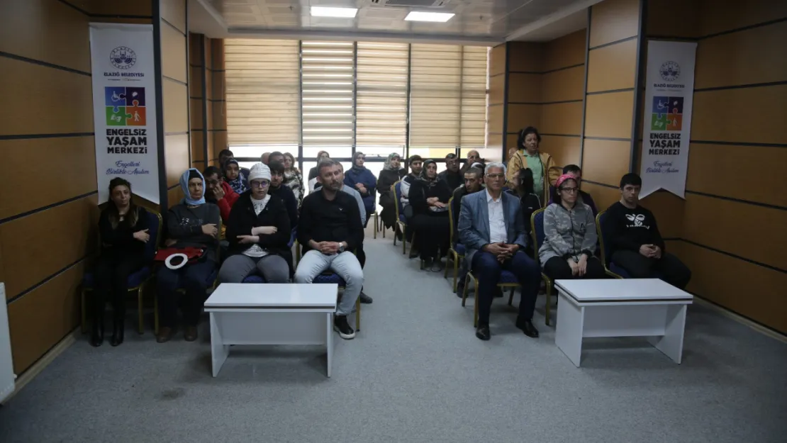 Dil ve Konuşma Becerileri Semineri Düzenledi