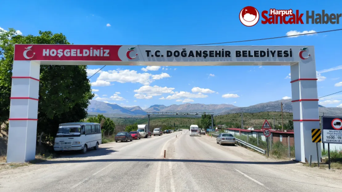 Doğanşehir'in giriş takı yenilendi