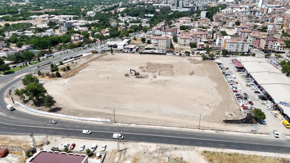 DOĞU PARK'TA ÇALIŞMALAR BAŞLADI
