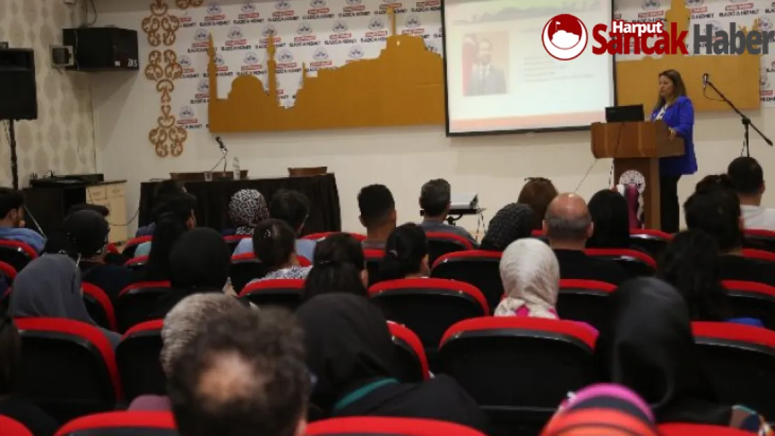 Elazığ Belediyesi Çalışanlarına Seminer Verildi