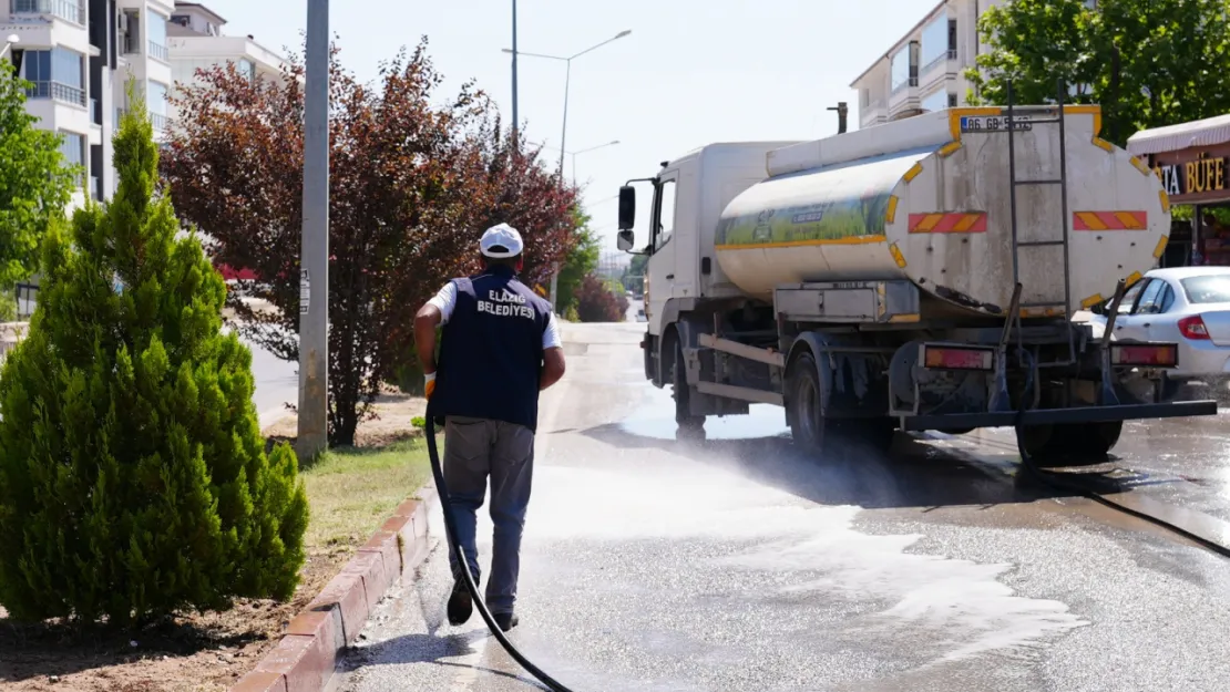 ELAZIĞ BELEDİYESİ'NDEN ATAŞEHİR MAHALLESİ'NDE KAPSAMLI TEMİZLİK ÇALIŞMASI