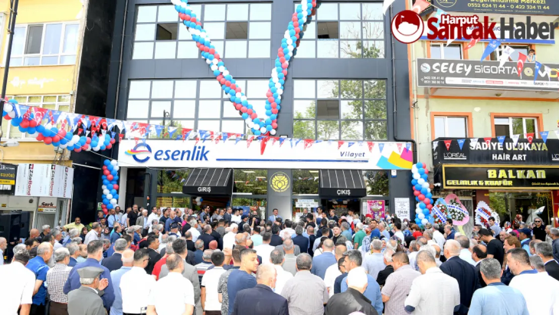 Esenlik'ten 3 Yeni Market Daha