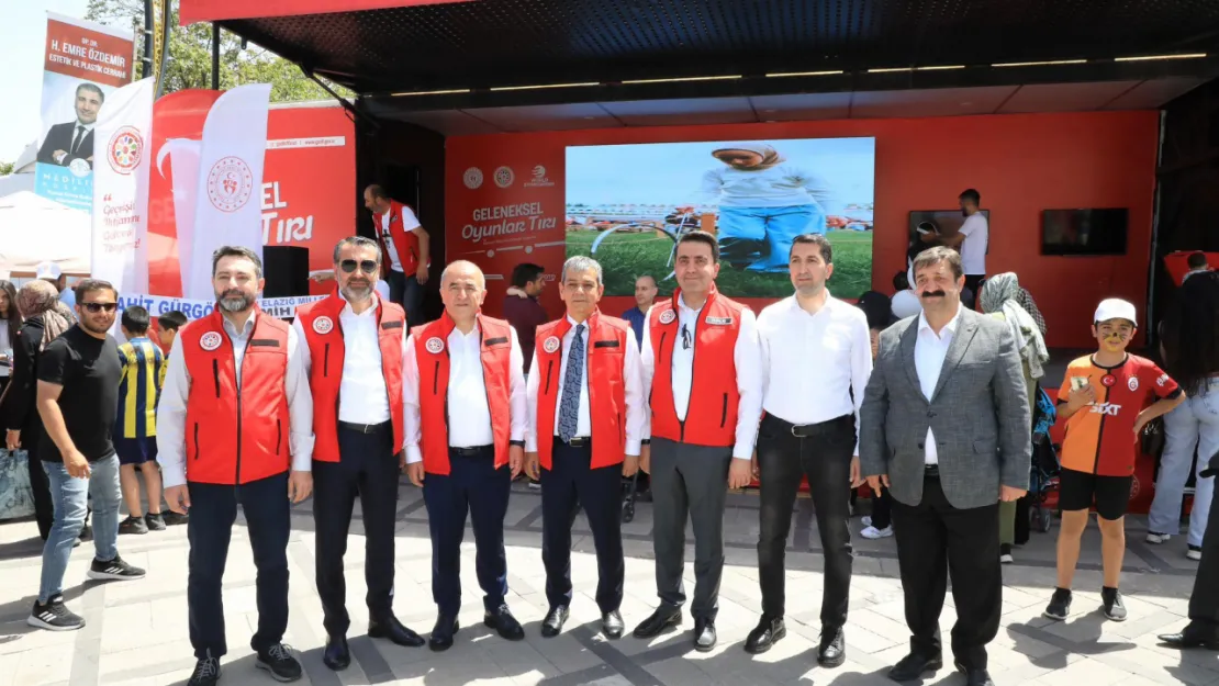 GELENEKSEL OYUNLAR TIRI, ELAZIĞ'DA ÇOCUKLARLA BULUŞTU