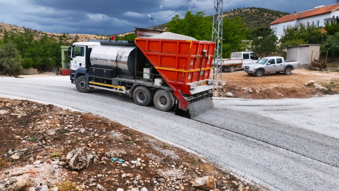 Gözene Mahallesi'nde Yol Çalışmalarına Başlandı