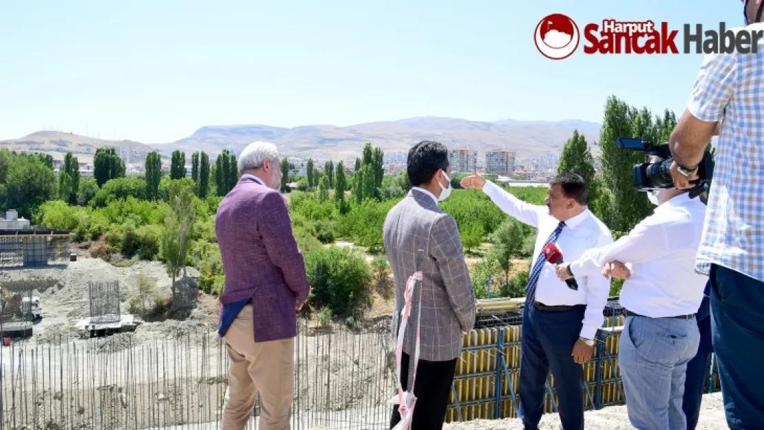 Hanımınçiftliği-Taştepe Viyadüğü Çalışmaları Devam Ediyor