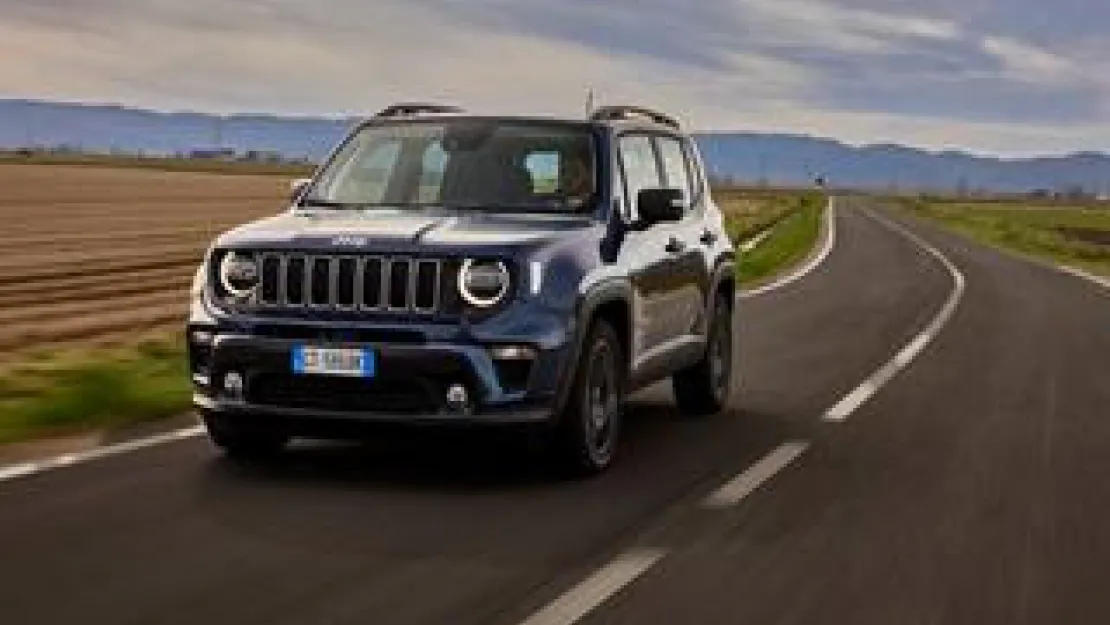 'Jeep Link' ile Teknoloji ve Bağlantı Özellikleri Bir Arada