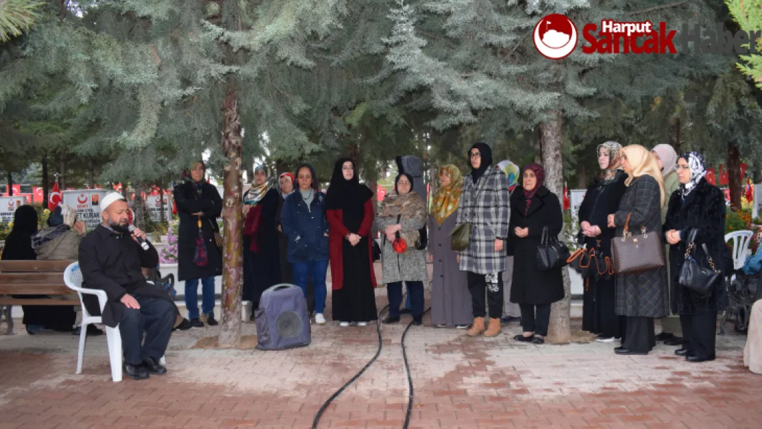 Kadın Meclisi'nden Şehit Öğretmenleri Unutmadı