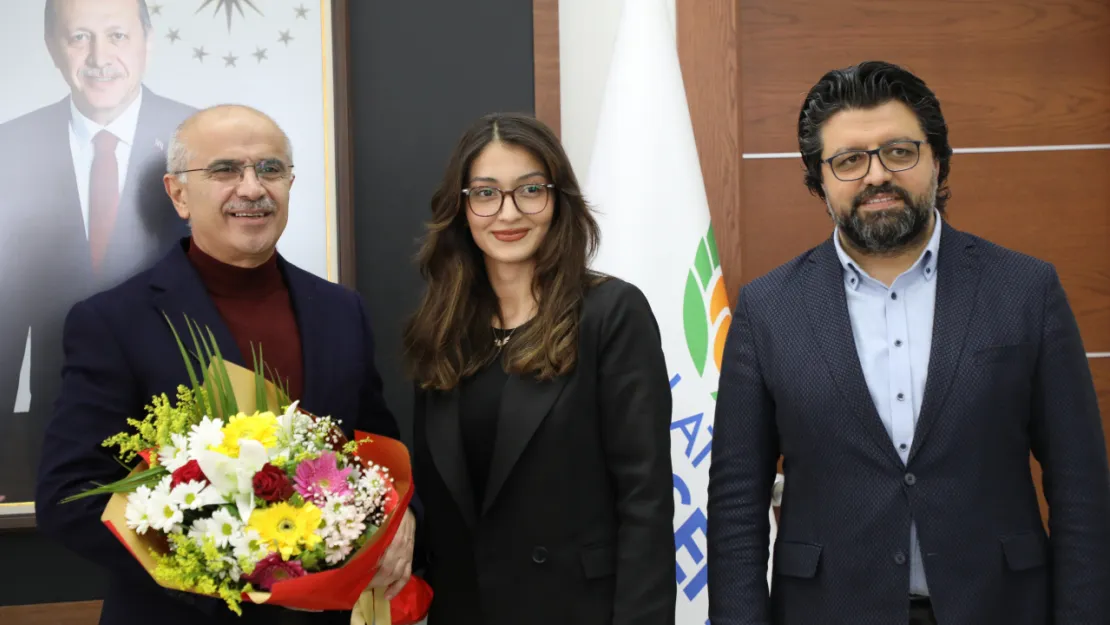 Katılımcı Belediyecilik Vizyonunda Genç Bakış Projesi İle Gençler Belediye Meclisinde