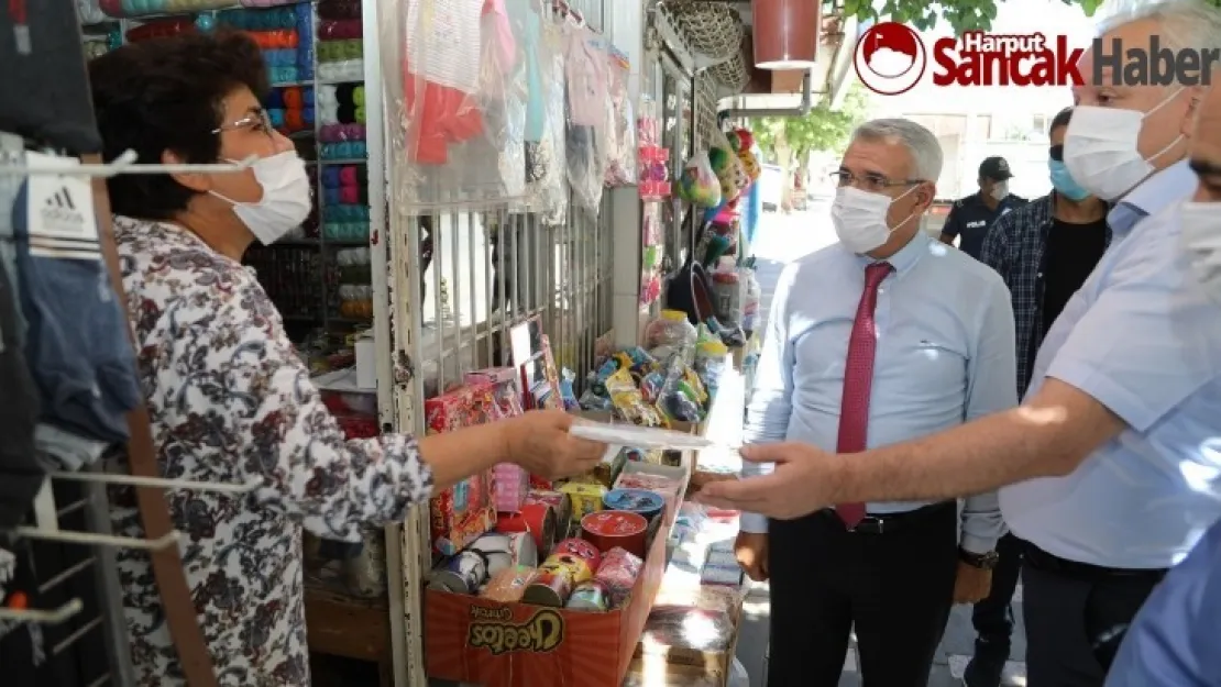 Kaymakam Duran ve Başkan Güder'den Maske Denetimi