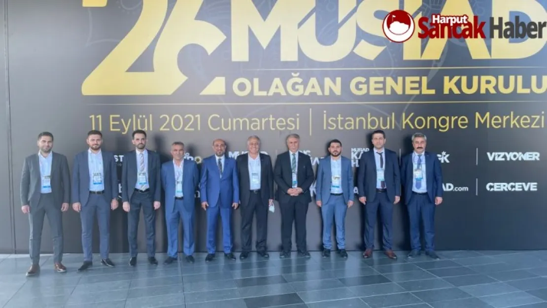 MÜSİAD Genel Merkezde Bayrak Değişimi