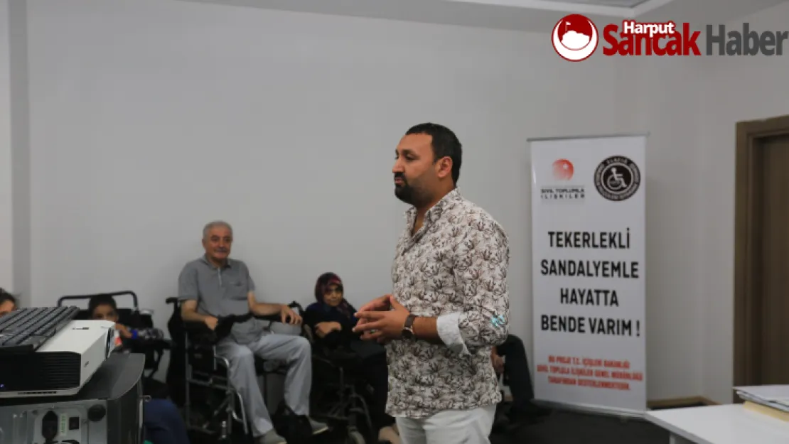 Özel Gereksinimli Bireylerin Ailelerine Yönelik Seminer Düzenlendi