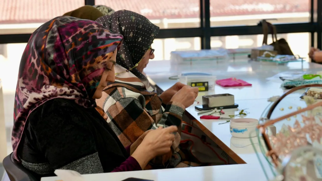 Elazığ Belediyesi'nden 'Kadın El Emeği ve Kültürel Miras' Kursu