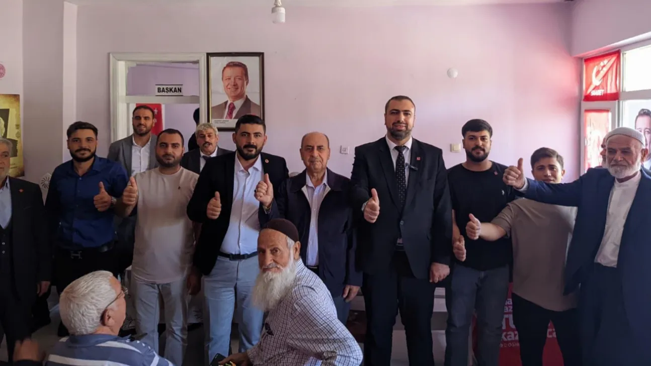 Saadet Partisinden Bir Günde İki Kongre…