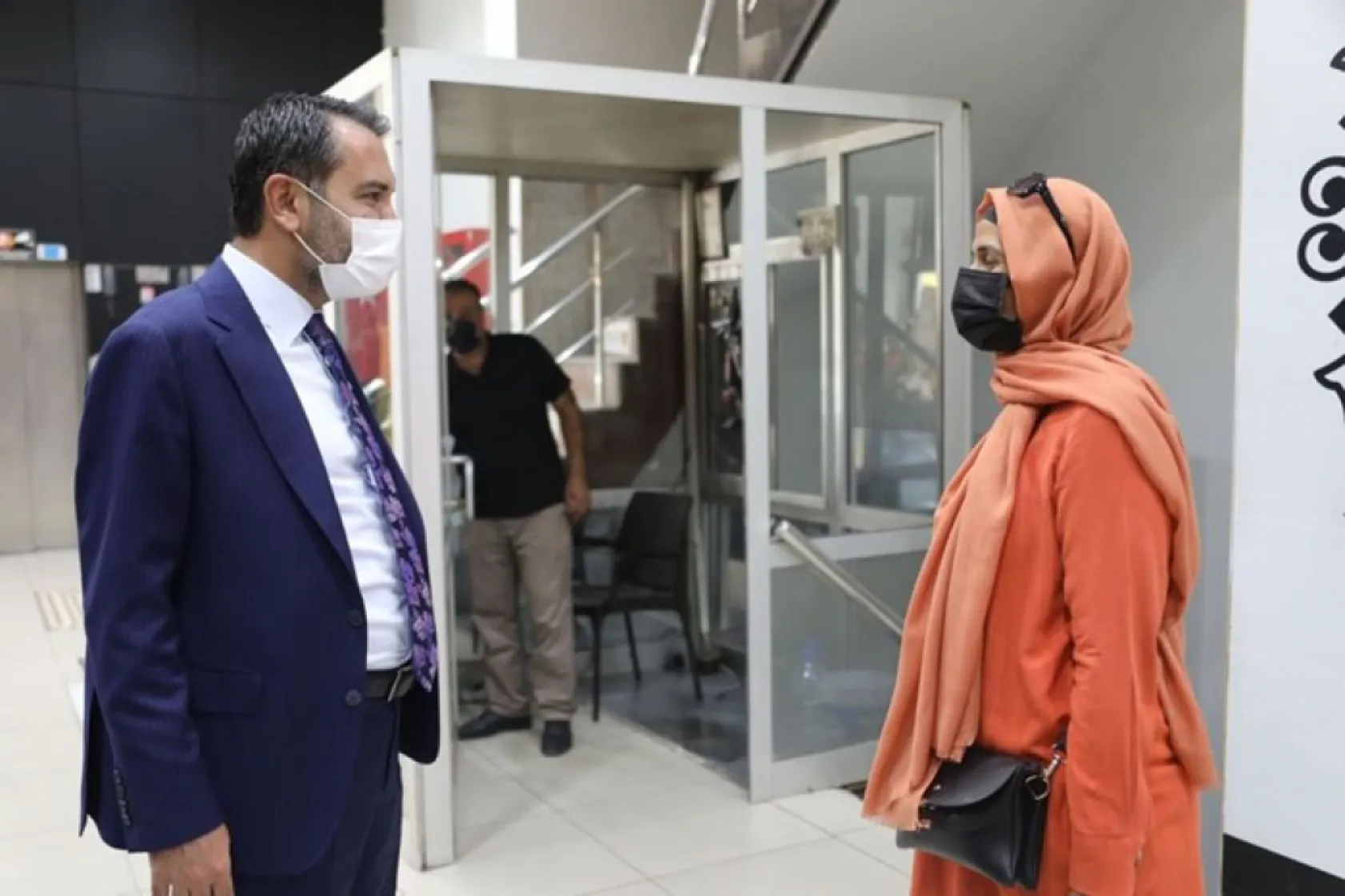 Başkan Şerifoğulları Esnaf Ziyaretlerini Sürdürüyor