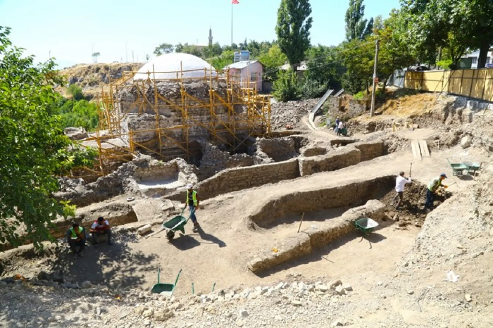 Tarihi Hoca Hasan Hamamı'nda Restorasyon Çalışmaları Devam Ediyor