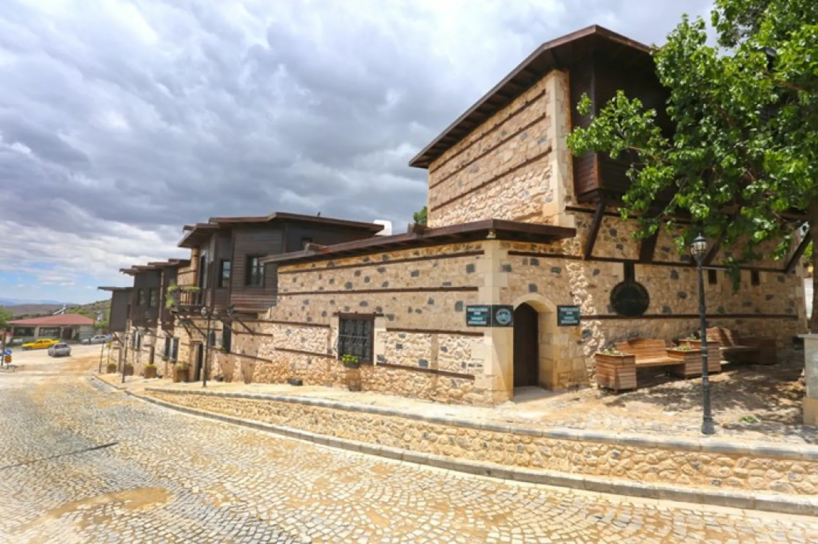 Elazığ Belediyesi 'Harput Konukevi' Hizmete Sunuldu