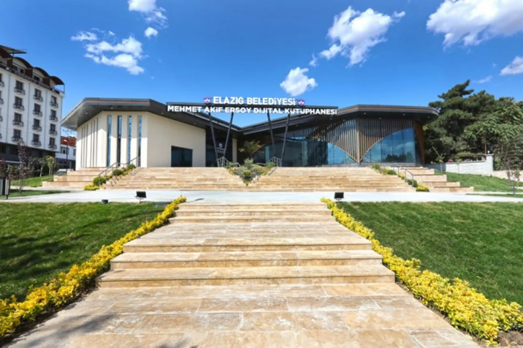 10 Yeni Semt Kütüphanesi Ve 19 Yeni Spor Yaşam Merkezi Açılıyor