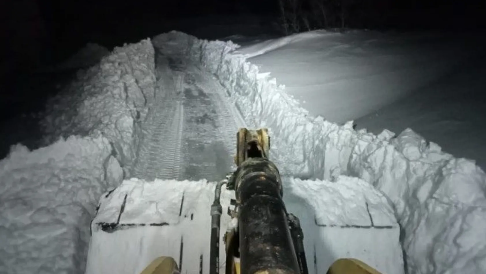 Elazığ'da 542 Köy Yolu Ulaşıma Açıldı