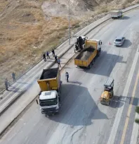 Battalgazi Belediyesi Çamurlu Mahallesi'nde Asfalt Yama Çalışması Yaptı