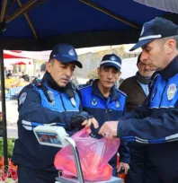 ELAZIĞ BELEDİYESİ ZABITA EKİPLERİNDEN PAZAR YERLERİNE DENETİM