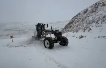 149 Mahallede Yol Açma Çalışmaları Devam Ediyor