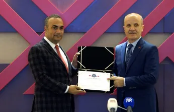 BARÜ'nün 7 programı 'Engelsiz Üniversite Program Nişanı' aldı