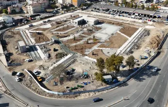 Başkan Şerifoğulları Doğu Park'ta İncelemelerde Bulundu