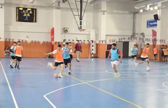 Battalgazi'de 29 Ekim Cumhuriyet Kupası Futsal Turnuvası Tamamlandı