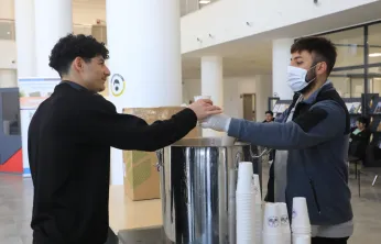 Elazığ Belediyesi'nden Öğrencilere Sıcak Çorba İkramı