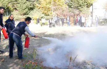 ELAZIĞ İTFAİYESİNDEN ÖZEL BİREYLERE ÖZEL EĞİTİM
