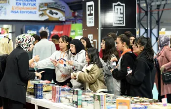 Malatya Anadolu Kitap ve Kültür Fuarı Kitapseverlerden Yoğun İlgi Görüyor