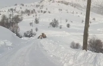 Malatya Büyükşehir Belediyesi Kar Mesaisine Devam Ediyor