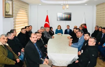 Milletvekili Ölmeztoprak Muhtarlarla Bir Araya Geldi