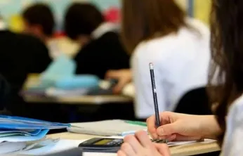 Okullar 9 Gün Tatil