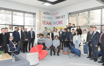 Prof. Dr. Yasemin Açık Ar-Ge Merkezi İl Yöneticileri Tarafindan Ziyaret Edildi